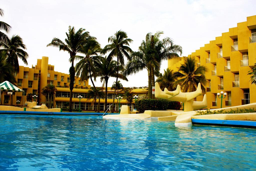 Heden Golf Hotel Abidjan Bagian luar foto